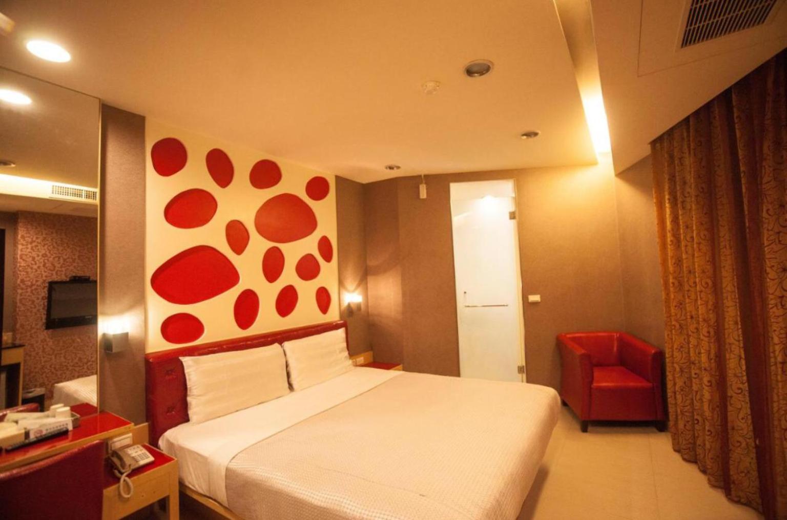 Love Hotel Pingtung Zewnętrze zdjęcie