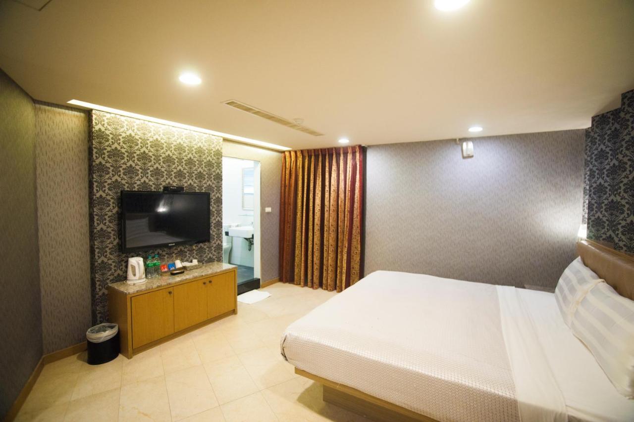 Love Hotel Pingtung Zewnętrze zdjęcie